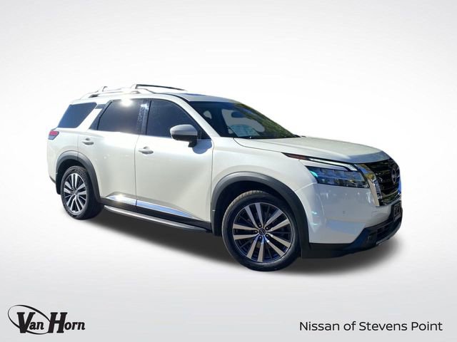 Used 2022 Nissan Pathfinder Platinum w/ Cargo Package