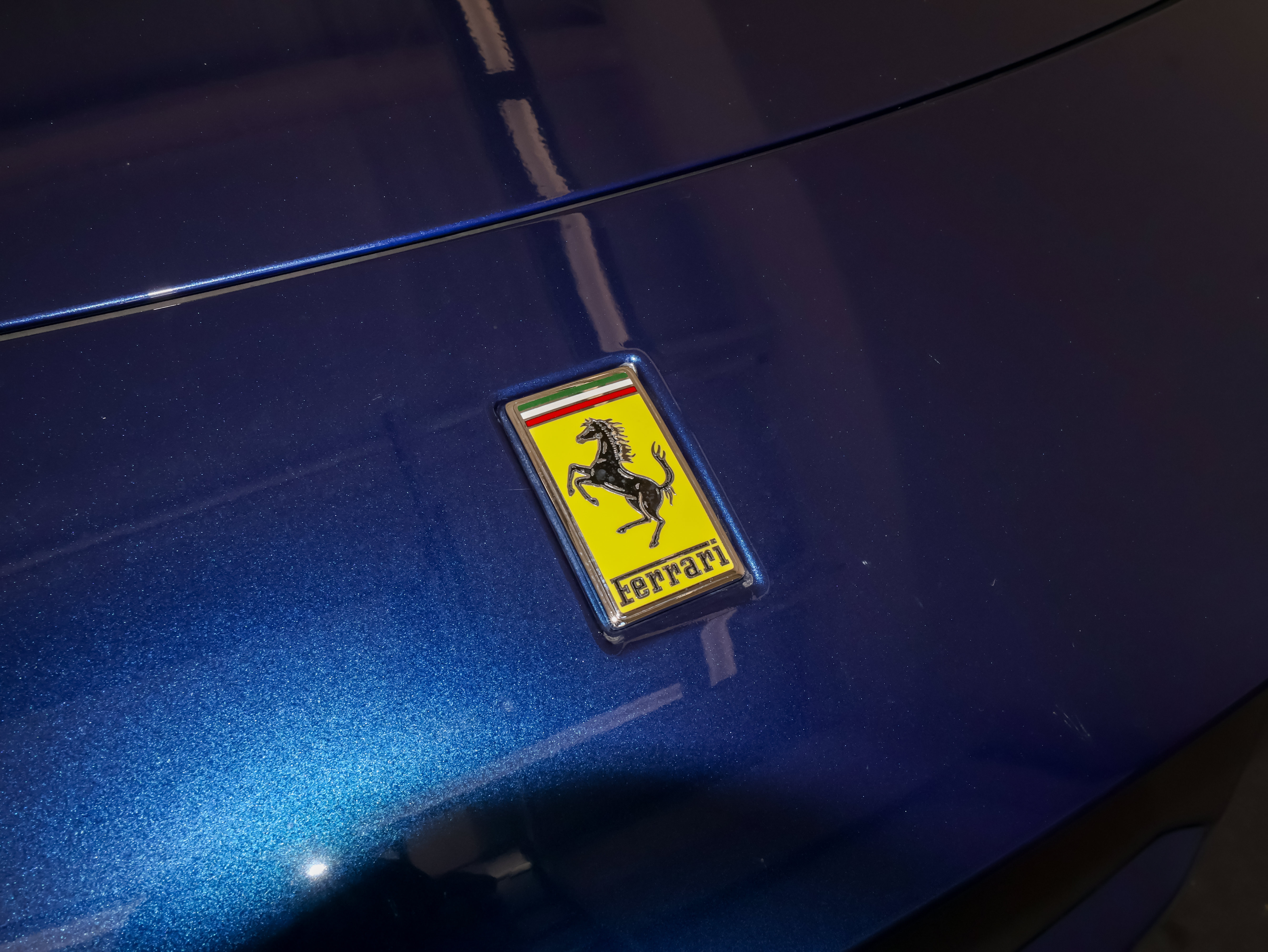 Used 2021 Ferrari Roma RWD image 39