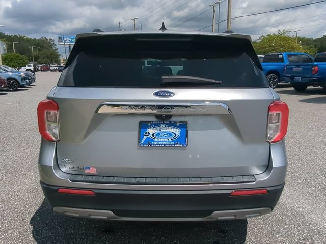 Certified 2022 Ford Explorer XLT w/ Equipment Group 202A RWD image 6
