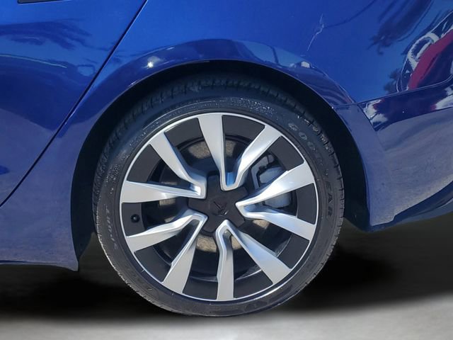 Used 2025 Tesla Model 3 Long Range image 7