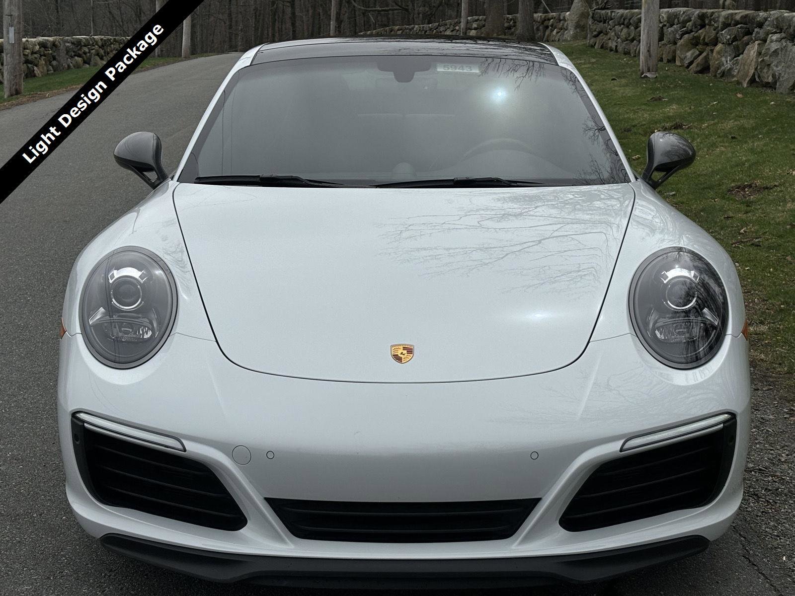 Used 2018 Porsche 911 Carrera T RWD image 4
