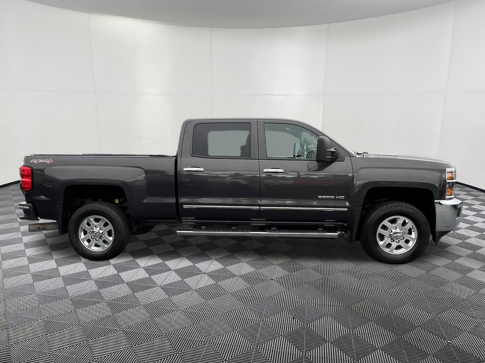 Used 2015 Chevrolet Silverado 3500 LTZ w/ Duramax Plus Package AWD/4WD image 7