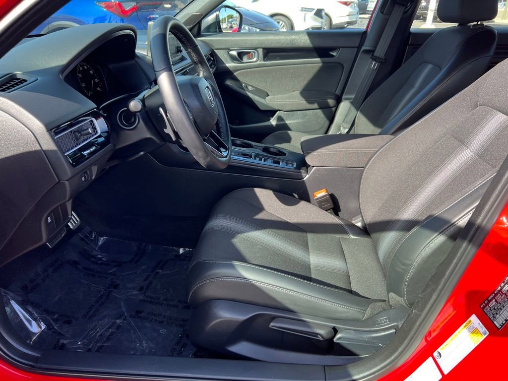 Used 2025 Honda Civic Sport image 14