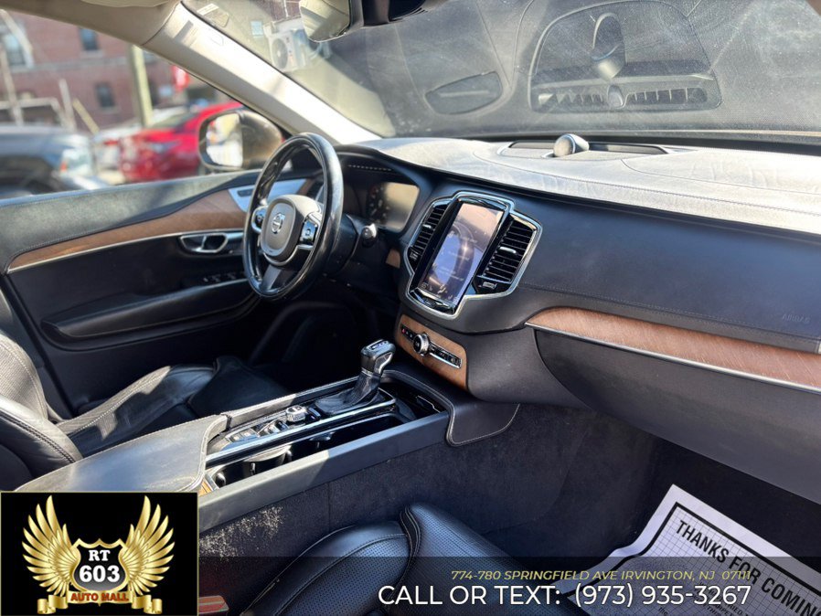 Used 2016 Volvo XC90 T6 Inscription w/ Vision Package AWD/4WD image 16