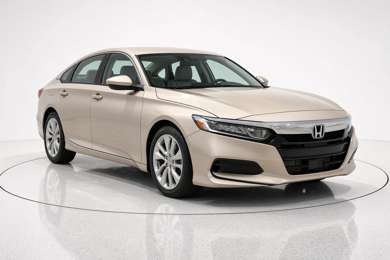 Used 2019 Honda Accord LX image 1