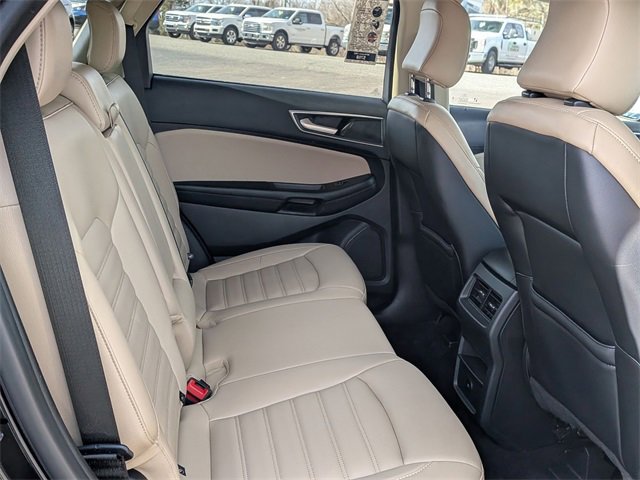 Used 2024 Ford Edge SEL image 33