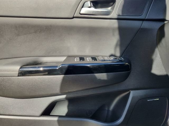 Used 2020 Kia Sportage SX image 23