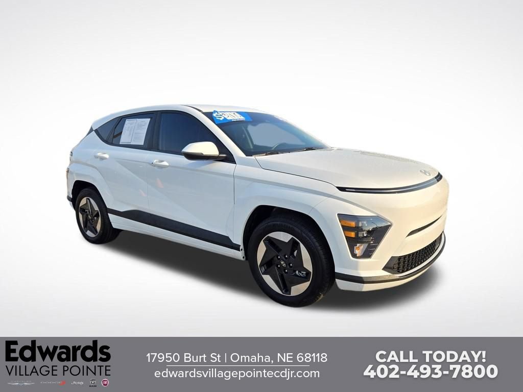 Used 2024 Hyundai Kona SE FWD image 1