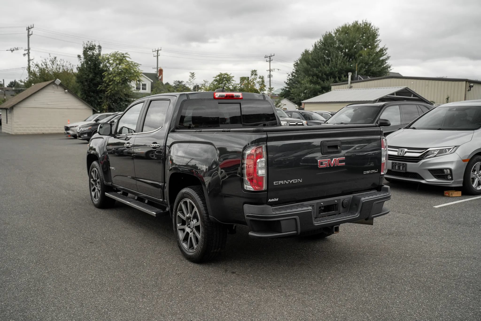 Used 2018 GMC Canyon Denali AWD/4WD image 2