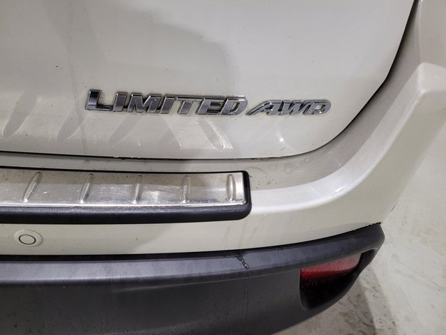Used 2015 Toyota Highlander Limited image 14