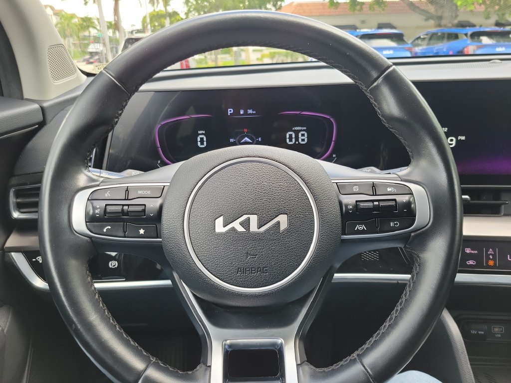 Certified 2024 Kia Sportage EX FWD image 21