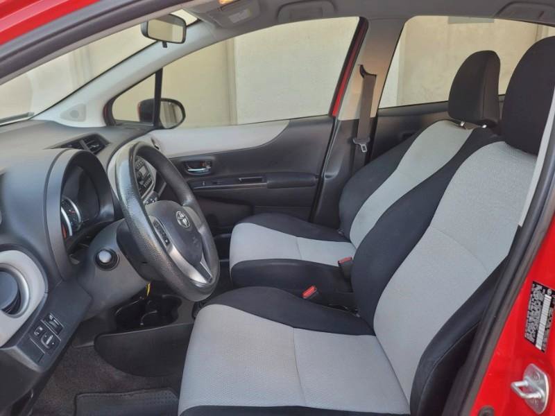 Used 2013 Toyota Yaris LE FWD image 24