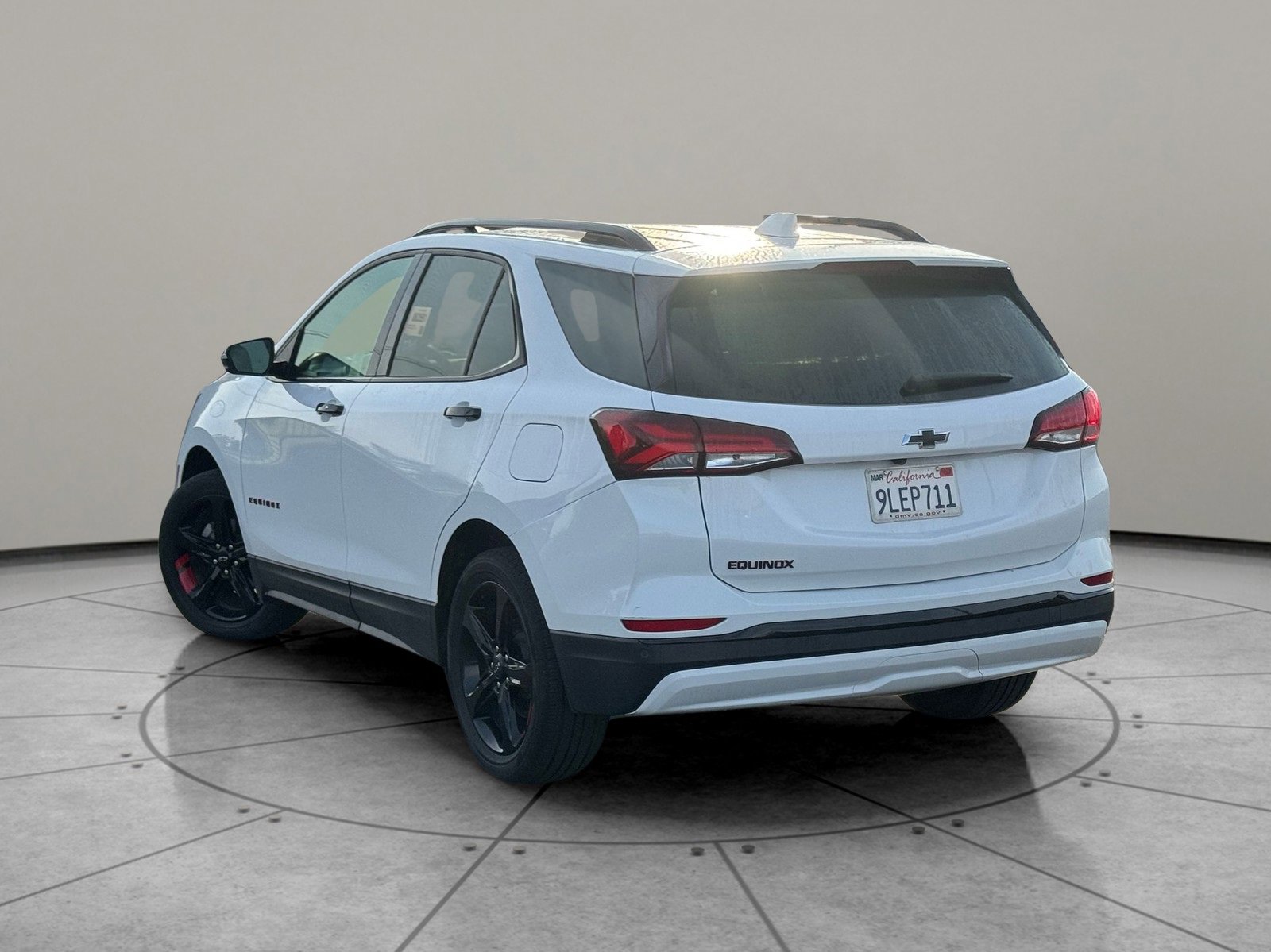 Used 2024 Chevrolet Equinox Premier w/ Redline Edition image 7