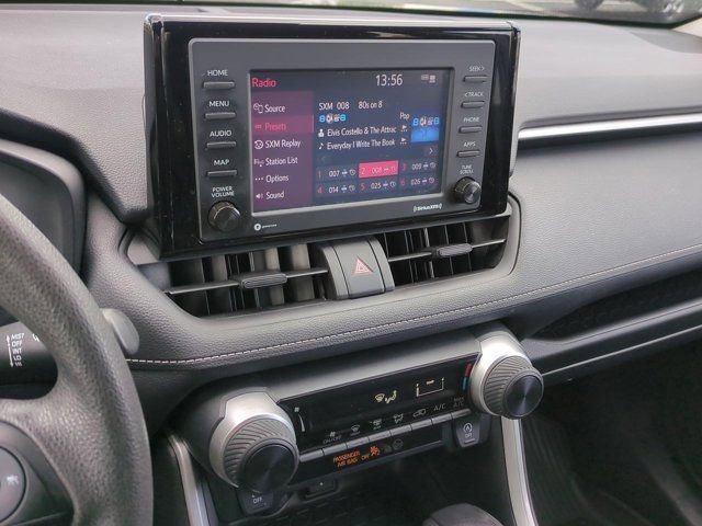 Certified 2022 Toyota RAV4 LE AWD/4WD image 11