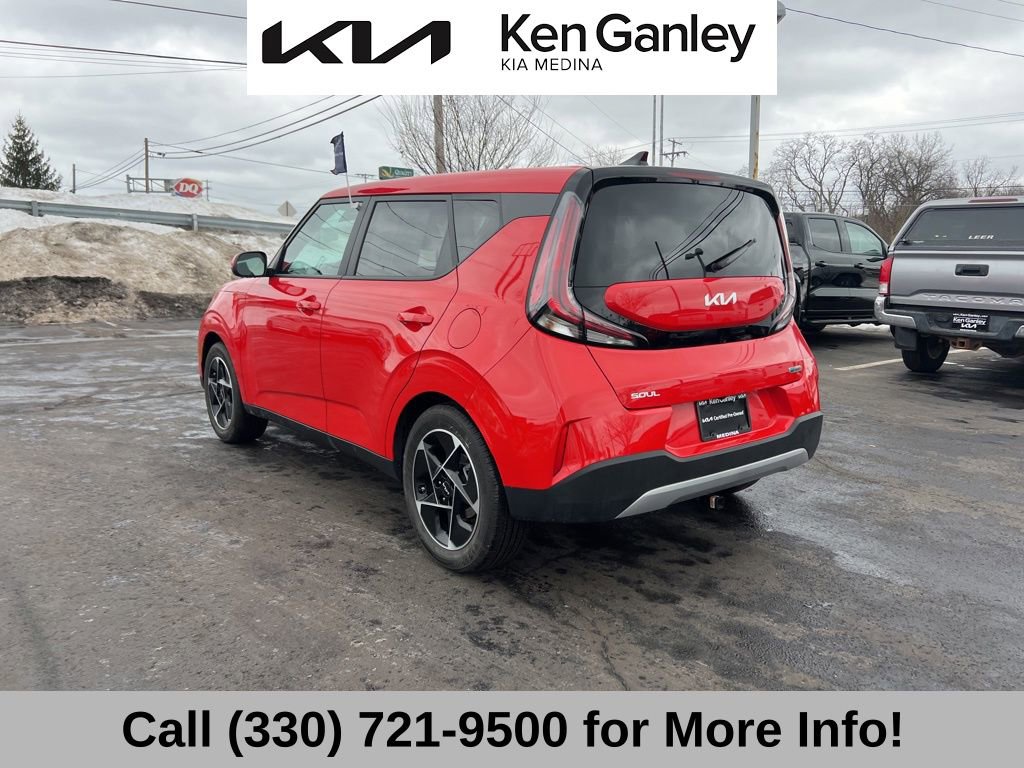 Certified 2025 Kia Soul EX image 14