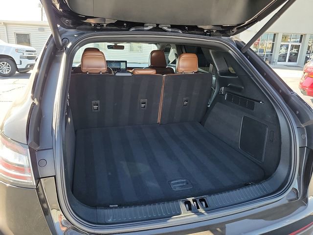 Used 2023 Lincoln Nautilus Reserve image 10