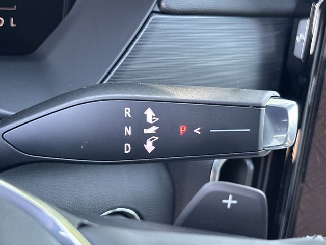 New 2026 GMC Acadia Elevation image 16