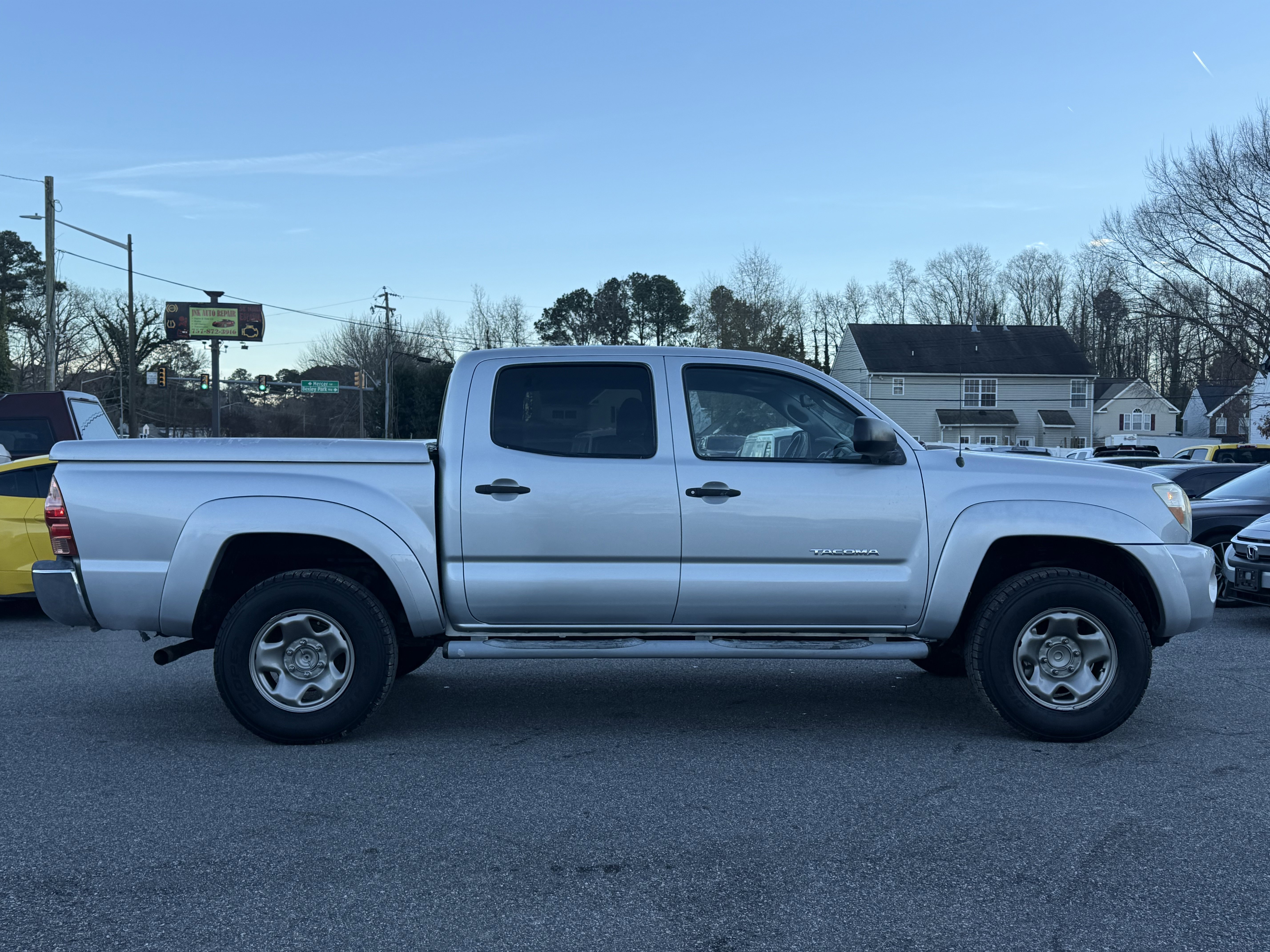 Used 2006 Toyota Tacoma PreRunner image 5