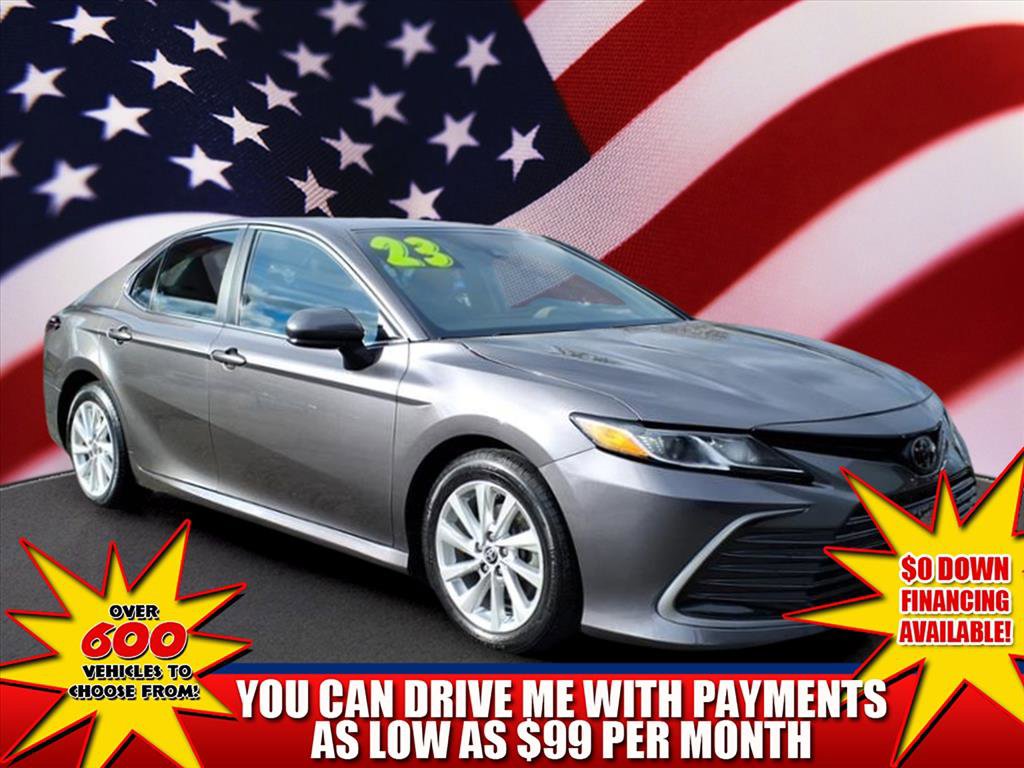 Certified 2023 Toyota Camry LE image 1