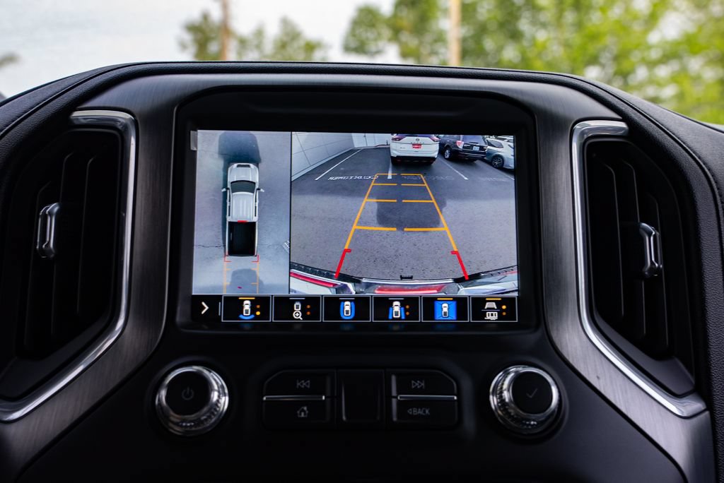 Used 2020 GMC Sierra 2500 Denali w/ Denali Ultimate Package AWD/4WD image 18