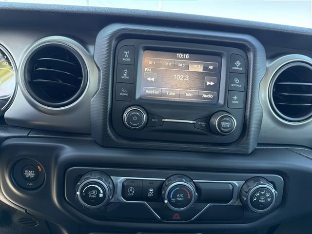 Used 2020 Jeep Wrangler Sport AWD/4WD image 18