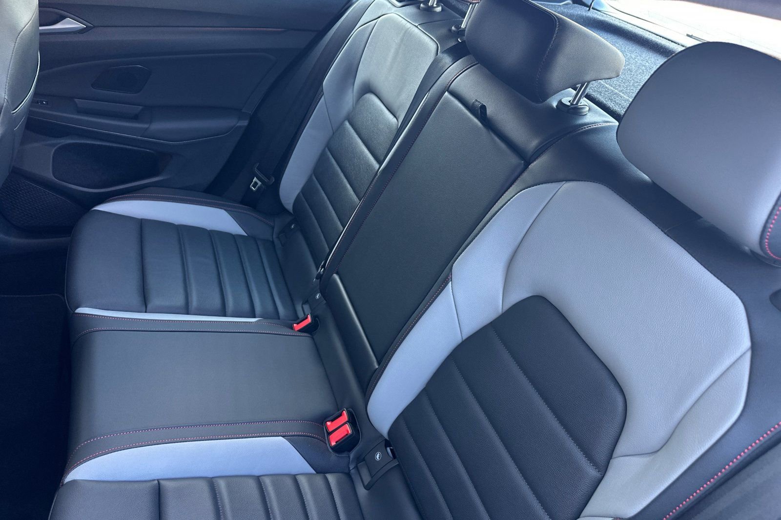 New 2026 Volkswagen GTI SE image 10