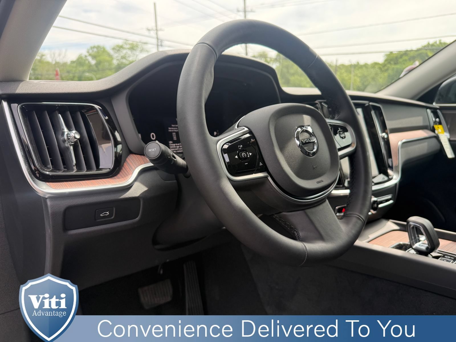 New 2026 Volvo V60 B5 Cross Country Plus w/ Climate Package AWD/4WD image 12