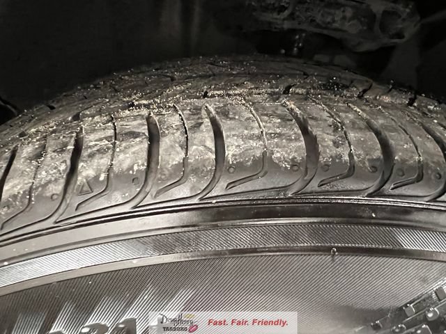 Used 2025 Nissan Altima 2.5 SV FWD image 21