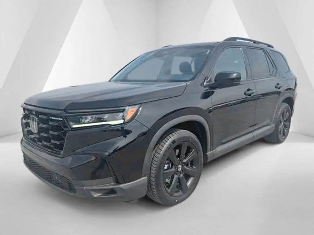 Used 2025 Honda Pilot Black Edition image 3