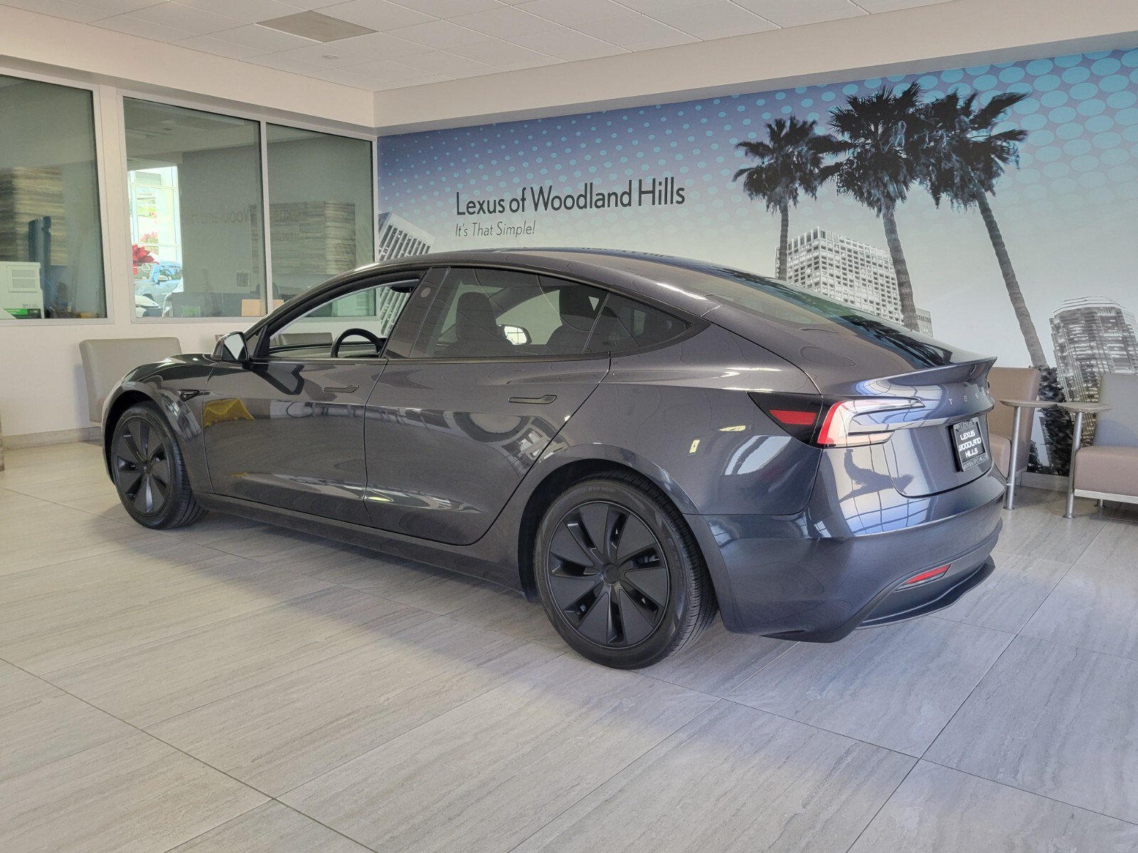 Used 2024 Tesla Model 3 Standard Range RWD image 3