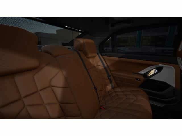 New 2026 BMW 750e xDrive w/ Executive Package AWD/4WD image 11
