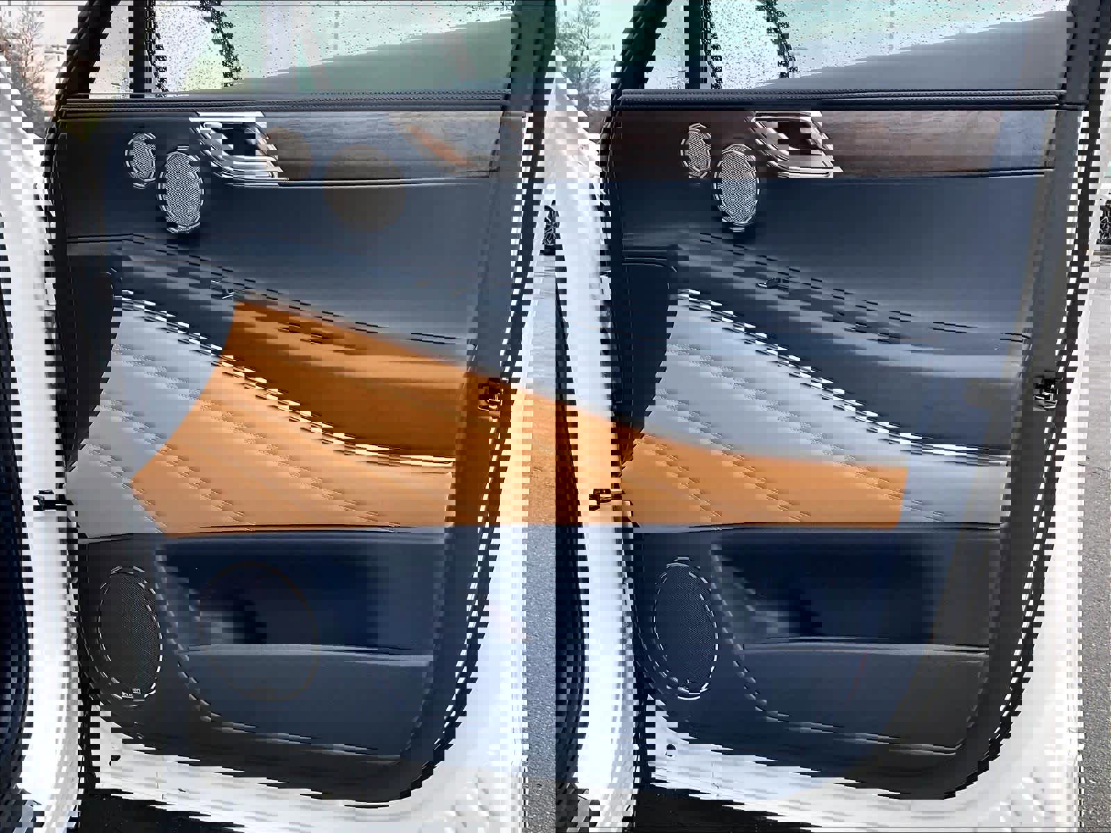 Used 2024 Genesis GV80 3.5T AWD/4WD image 12