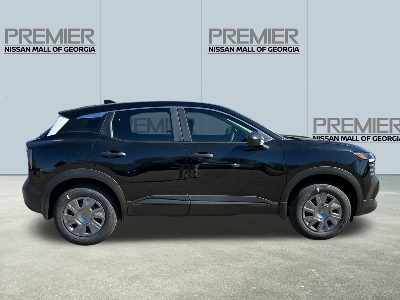 New 2026 Nissan Kicks S image 4