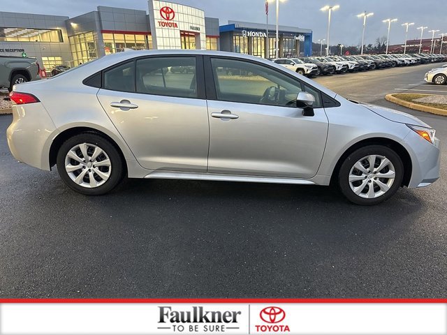 Certified 2025 Toyota Corolla LE image 8