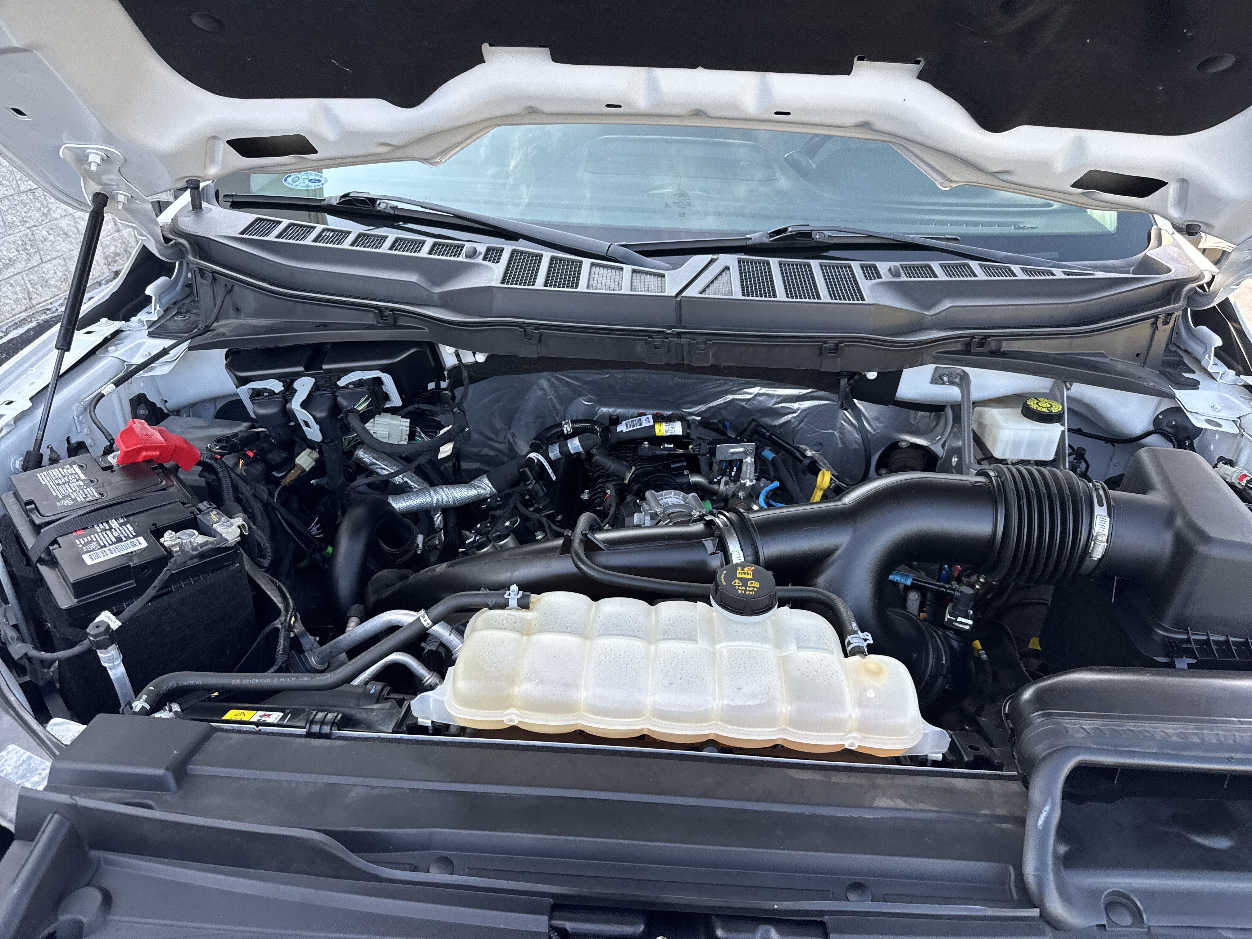 Certified 2022 Ford F150 XLT w/ Equipment Group 302A High image 52