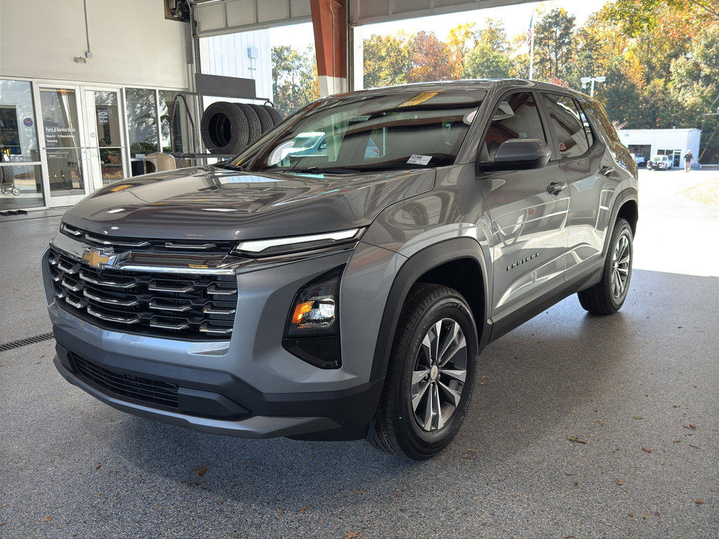 New 2026 Chevrolet Equinox LT image 3