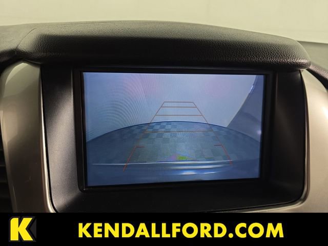 Used 2020 Chevrolet Suburban Premier AWD/4WD image 15