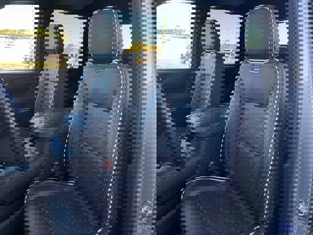 Used 2024 GMC Sierra 2500 AT4X AWD/4WD image 12