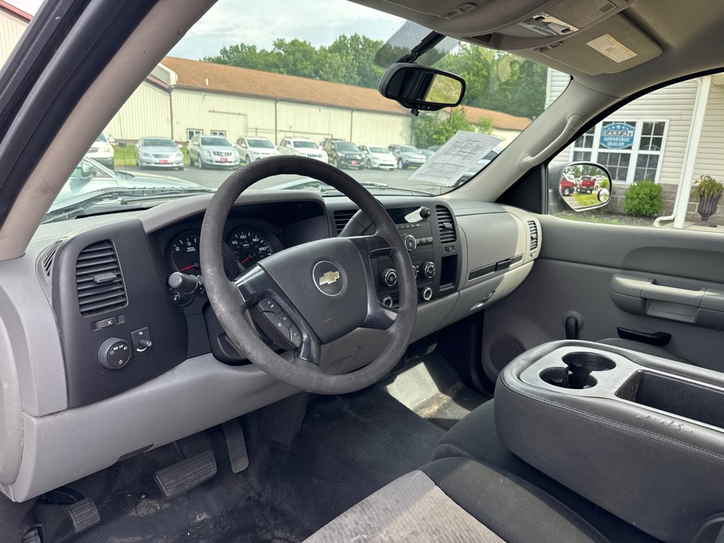 Used 2007 Chevrolet Silverado 1500 W/T RWD image 11