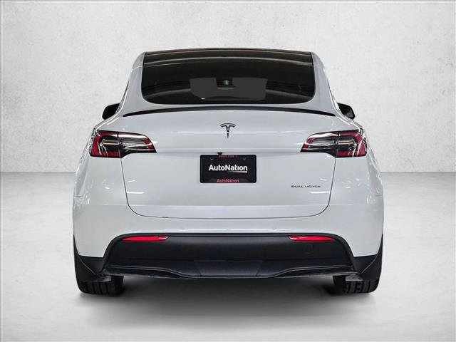 Used 2021 Tesla Model Y Long Range image 7