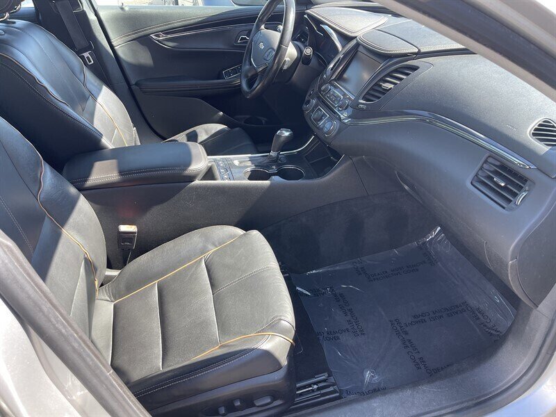 Used 2016 Chevrolet Impala LTZ FWD image 13