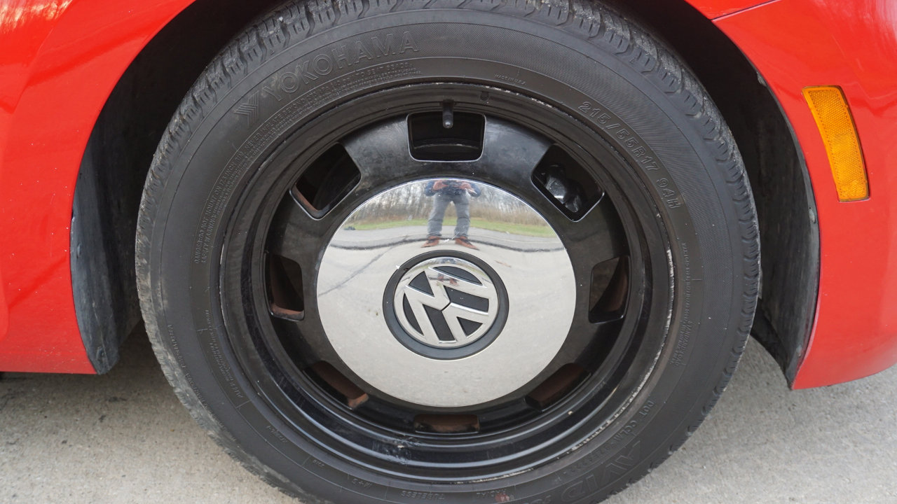 Used 2014 Volkswagen Beetle 2.5 image 12