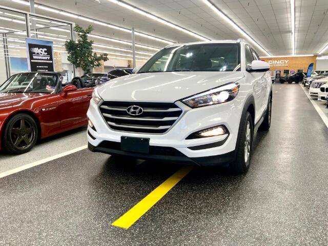 Used 2017 Hyundai Tucson SE image 2