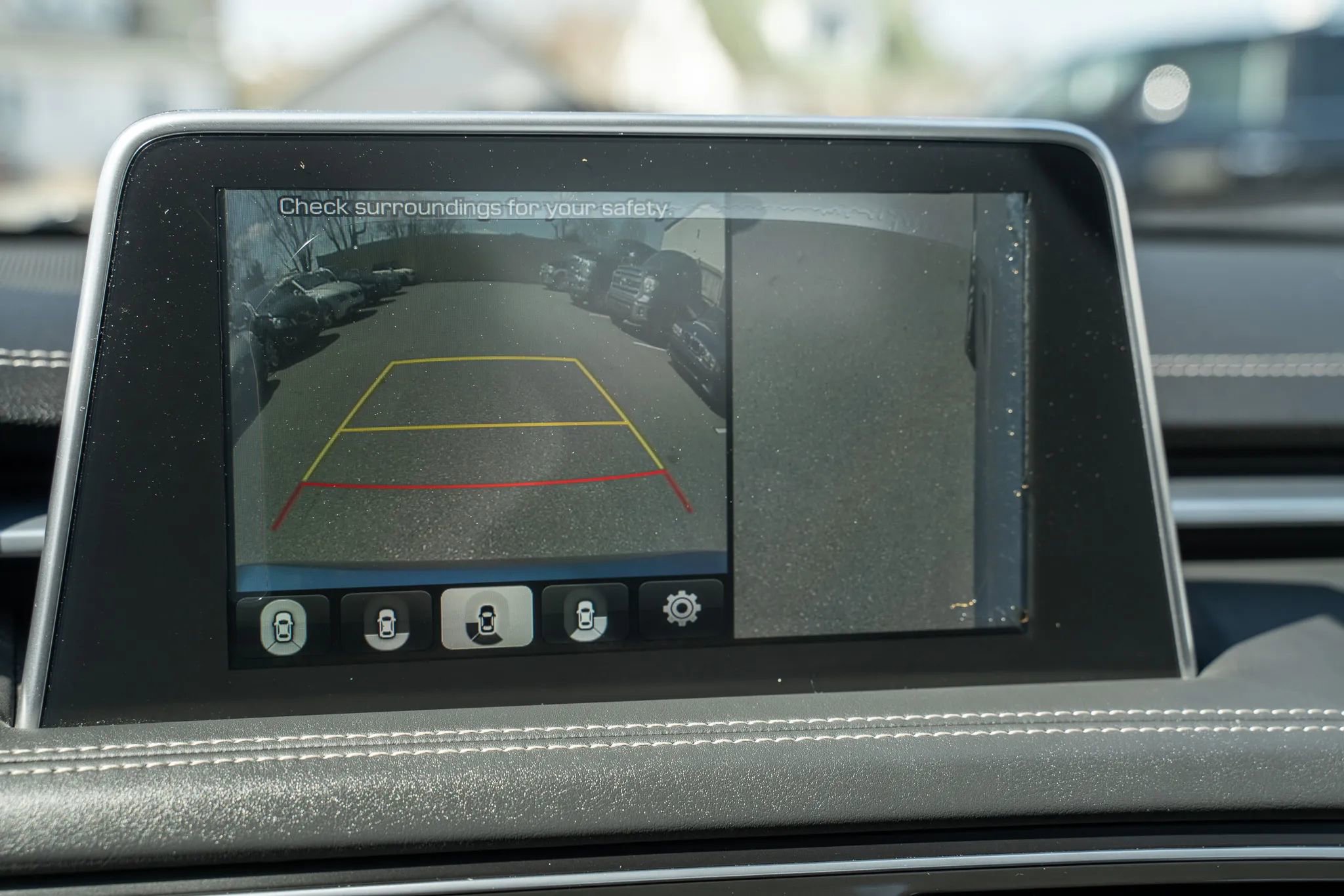 Used 2019 Genesis G70 2.0T Advanced w/ Dynamic Package image 26