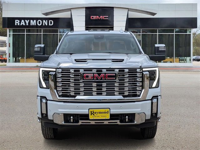New 2026 GMC Sierra 3500 Denali image 2