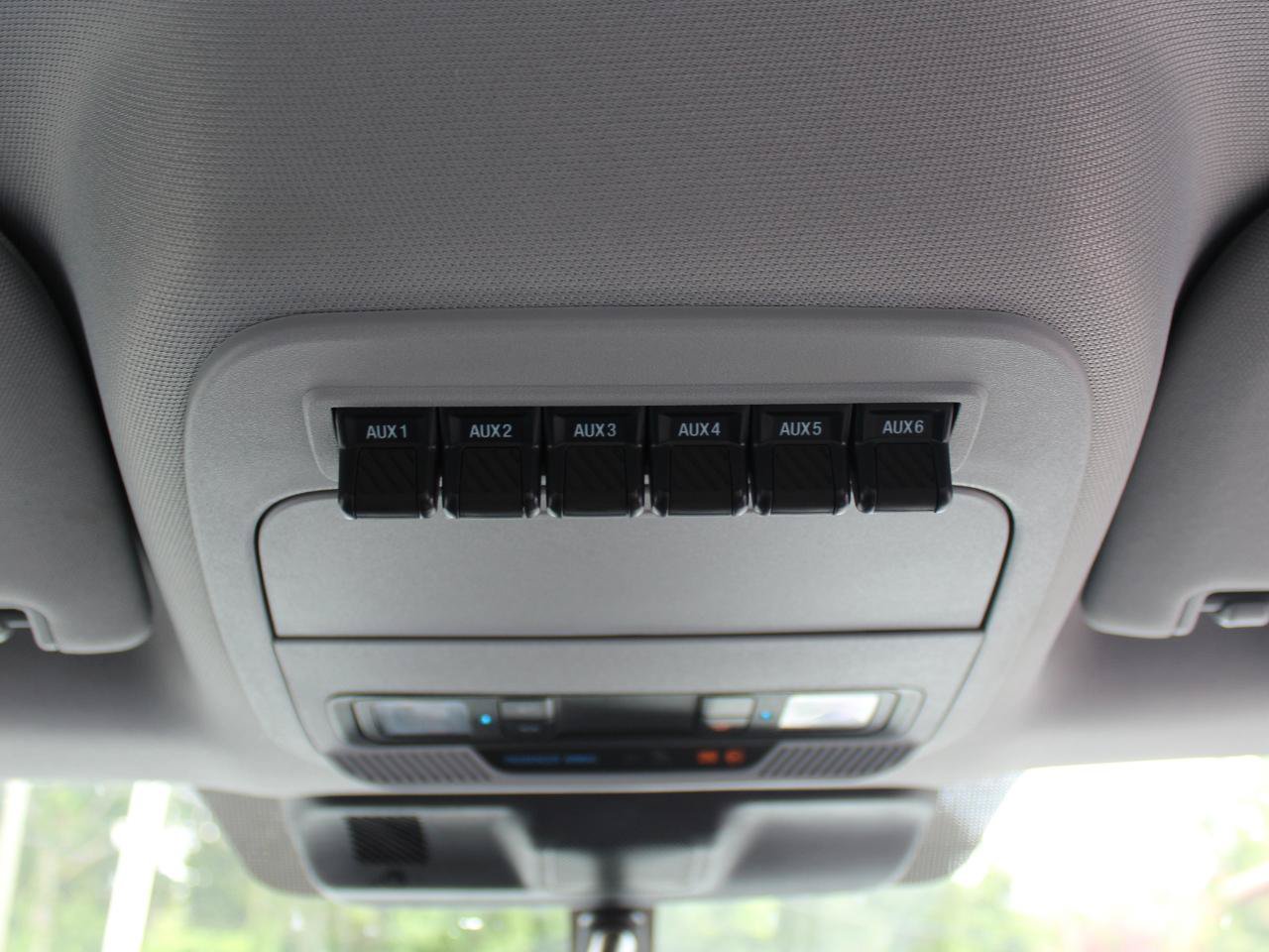 Used 2025 Ford F350 XL AWD/4WD image 30