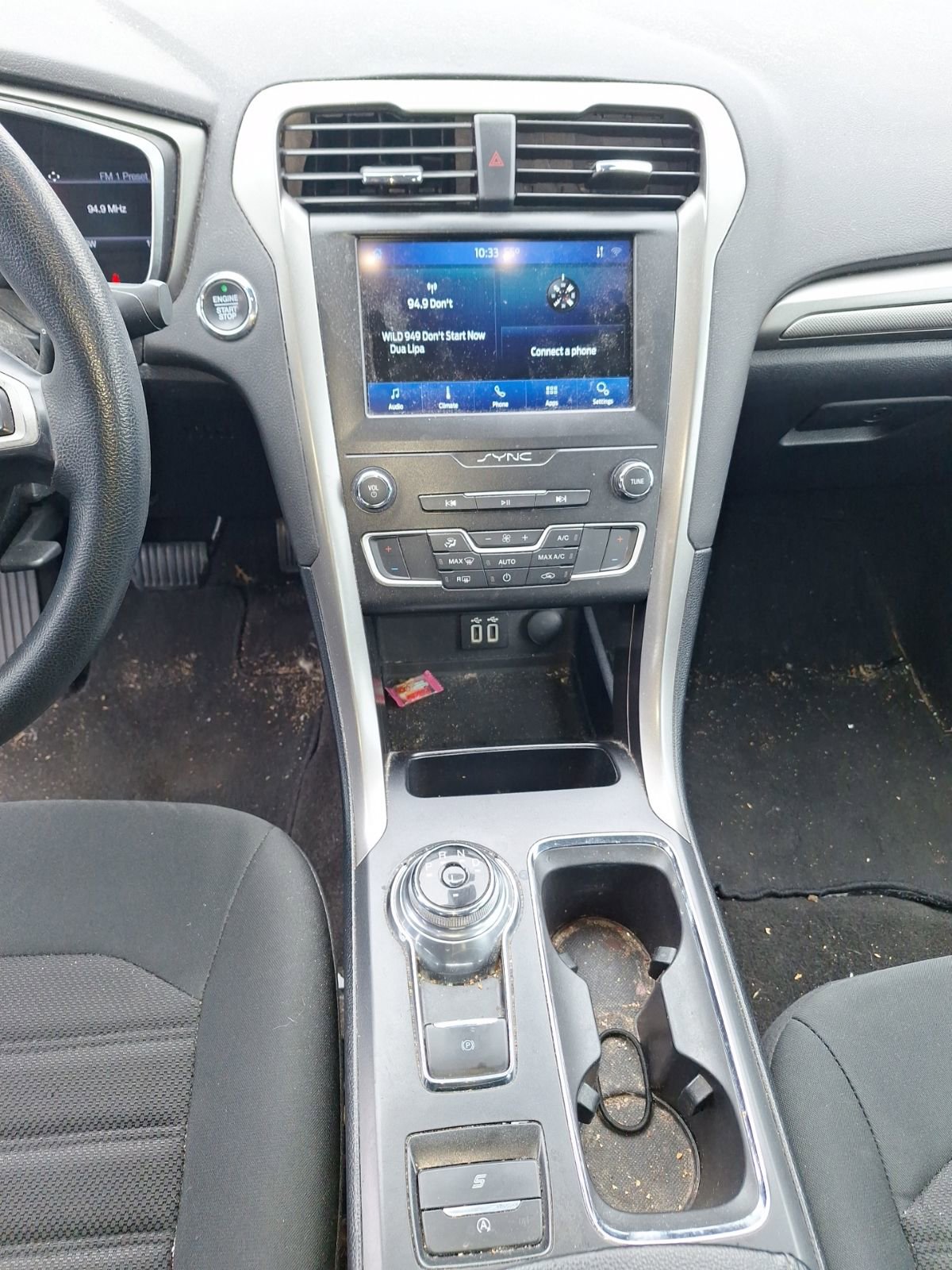 Used 2020 Ford Fusion SE image 14