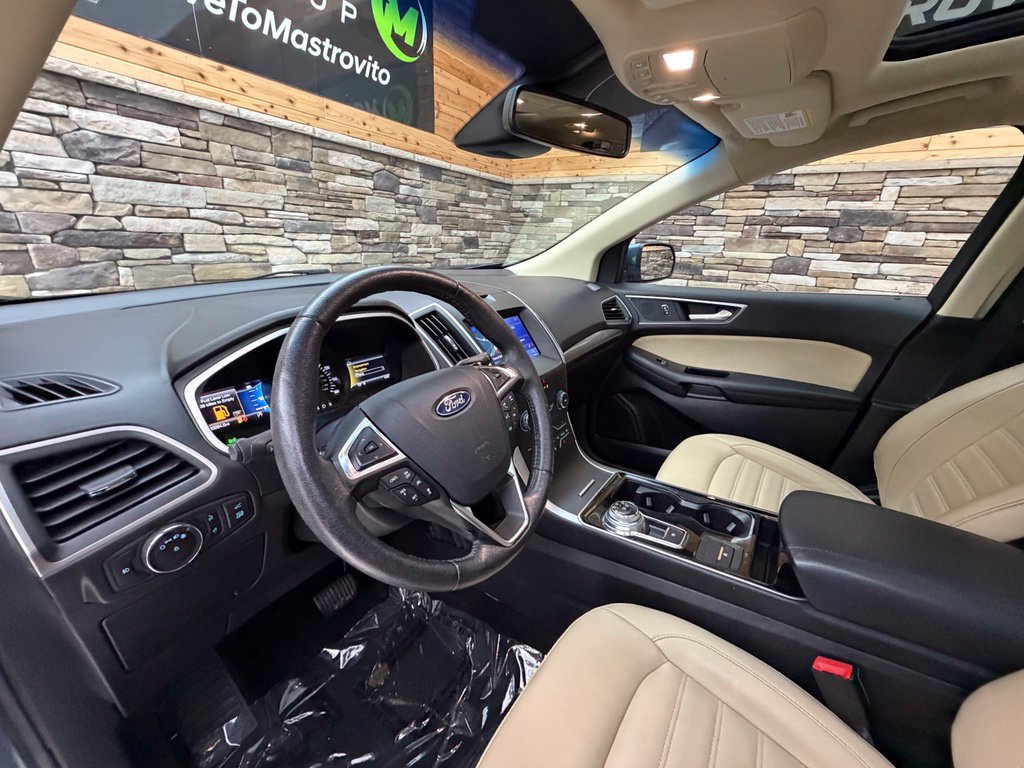 Used 2019 Ford Edge SEL w/ Equipment Group 201A AWD/4WD image 20