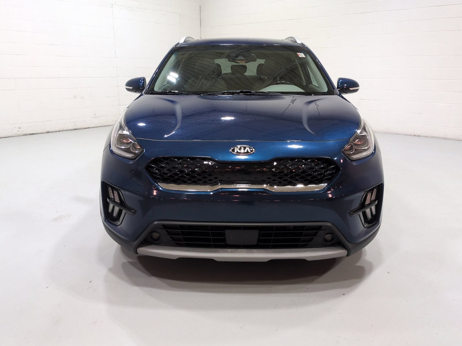 Used 2020 Kia Niro EX Premium FWD image 9