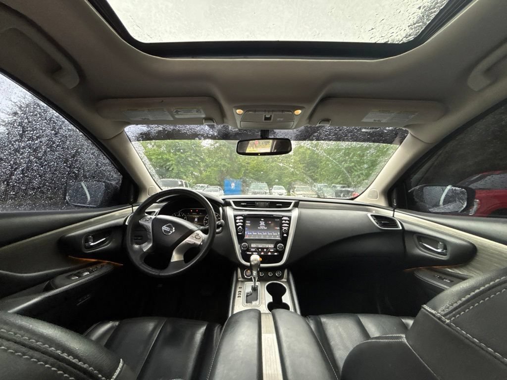 Used 2017 Nissan Murano Platinum w/ Platinum Technology Package FWD image 18